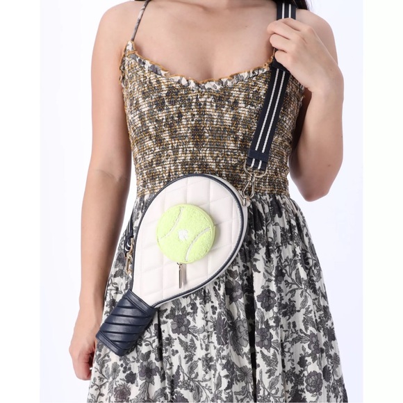 Kate Spade Grand Slam 3D Tennis Racquet Small Crossbody KF517 Limited Edition - Picture 3 of 8